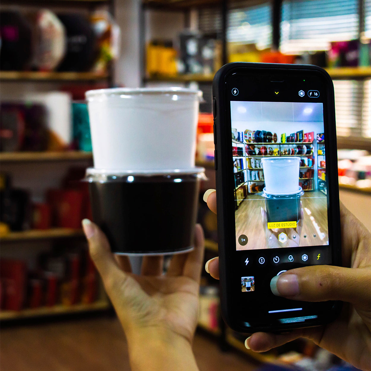 Pote de Papel 280ml Black + Tampa Plástica - PCT 50un